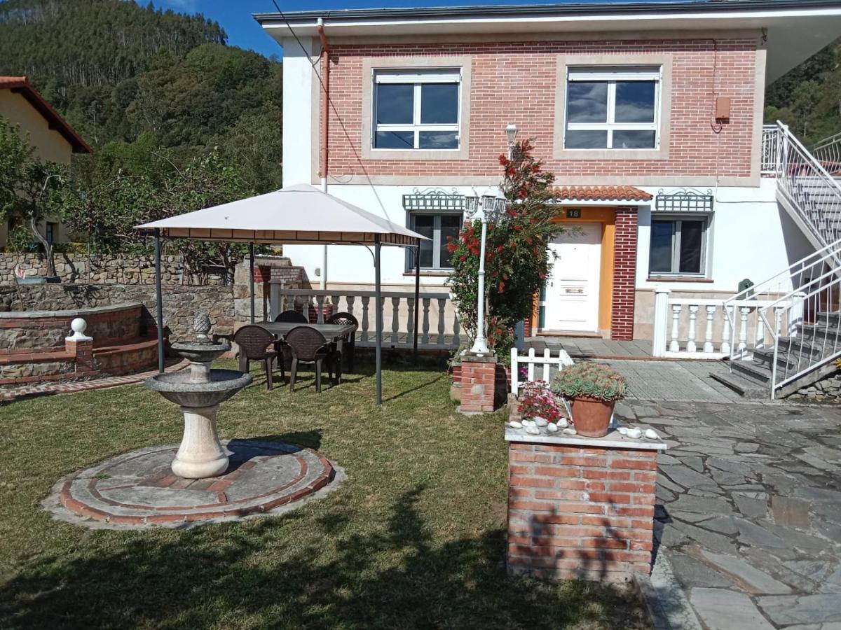 Vivienda Turistica Volvere Santiurde de Toranzo Exterior photo